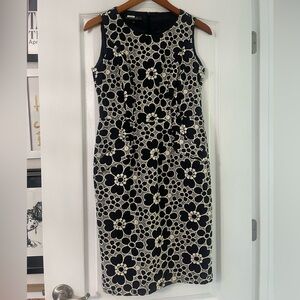 Lafayette148 Embroidered Floral Print Dress Blue w/Pockets  Size 6